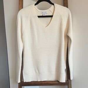 Athleta Women's V-Neck Cream Sweater